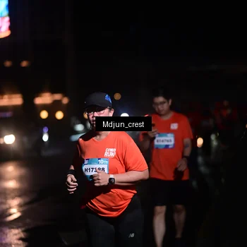 Runner Photo 7852478