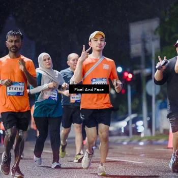 Runner Photo 7852493