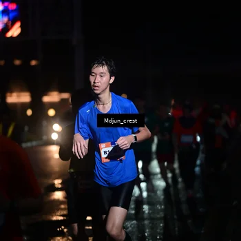 Runner Photo 7852503