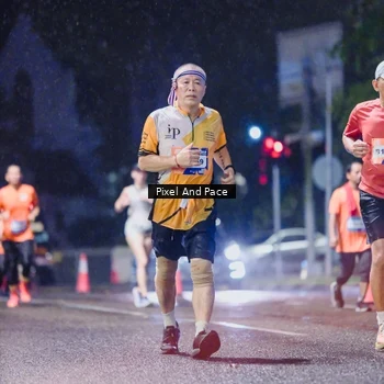 Runner Photo 7852508