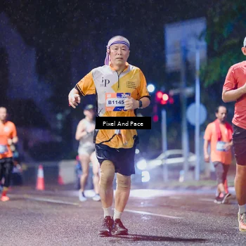 Runner Photo 7852517