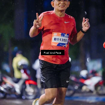 Runner Photo 7852524