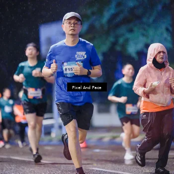 Runner Photo 7852538