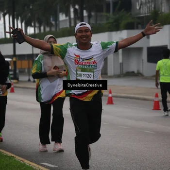 Runner Photo 7852742