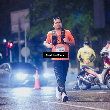 Runner Photo 7852773