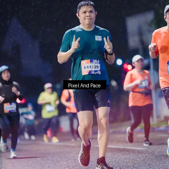 Runner Photo 7852796