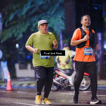Runner Photo 7852808