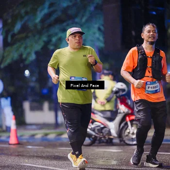 Runner Photo 7852810
