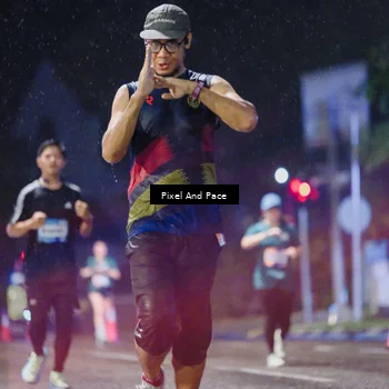 Runner Photo 7852811