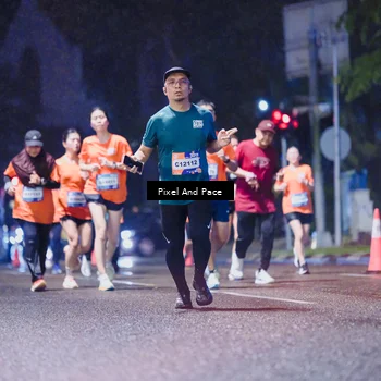 Runner Photo 7852847