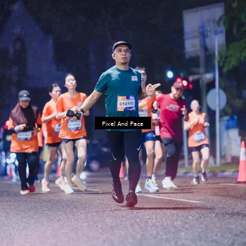 Runner Photo 7852848