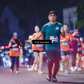 Runner Photo 7852858