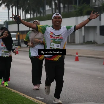 Runner Photo 7852872