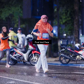 Runner Photo 7852885