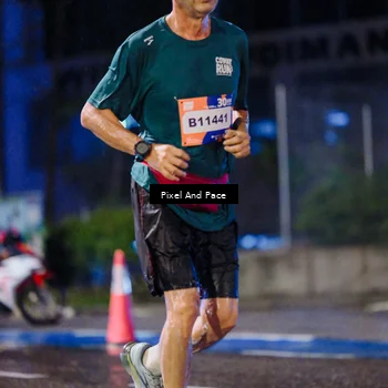 Runner Photo 7852898
