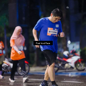 Runner Photo 7852924