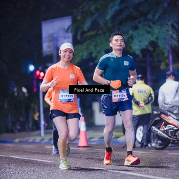 Runner Photo 7852974