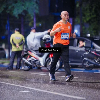 Runner Photo 7852994