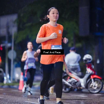 Runner Photo 7853001