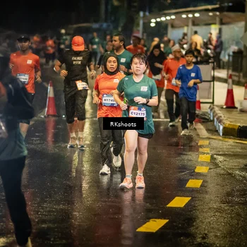 Runner Photo 7853039