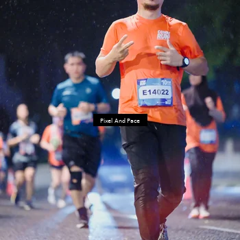 Runner Photo 7853052