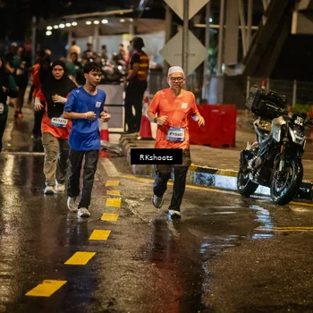 Runner Photo 7853069