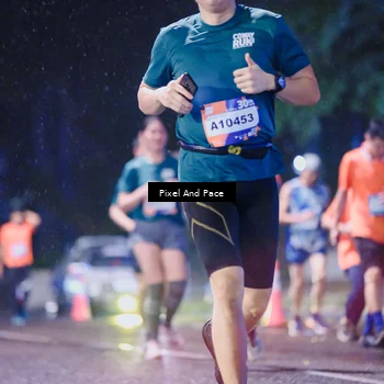 Runner Photo 7853076