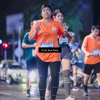 Runner Photo 7853087