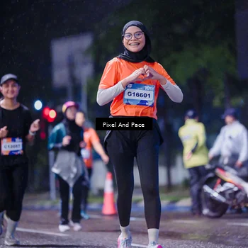 Runner Photo 7853105