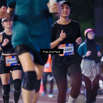 Runner Photo 7853113