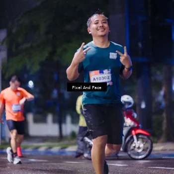 Runner Photo 7853149
