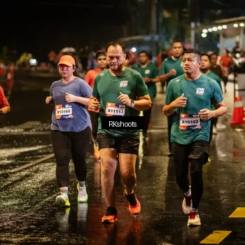 Runner Photo 7853152