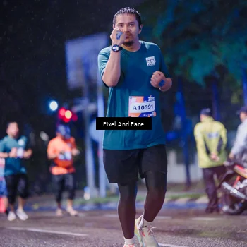 Runner Photo 7853170