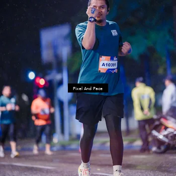 Runner Photo 7853174