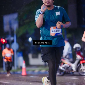 Runner Photo 7853183