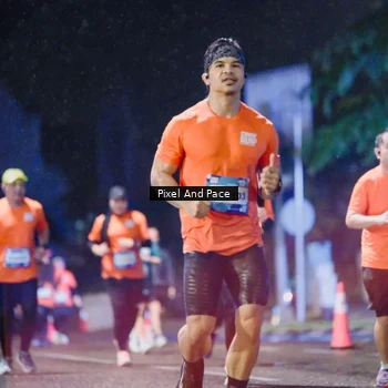 Runner Photo 7853197