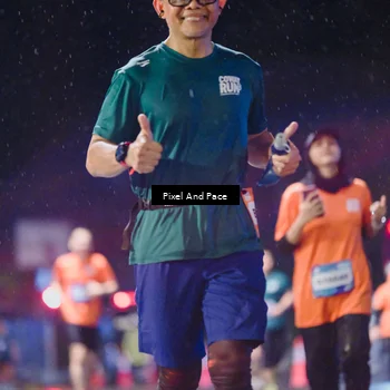 Runner Photo 7853251