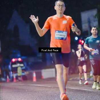 Runner Photo 7853263