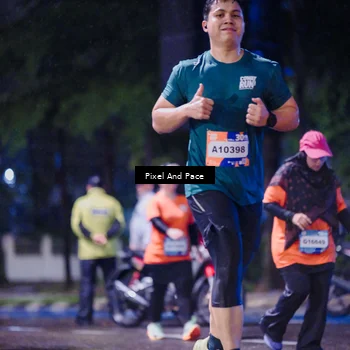 Runner Photo 7853268