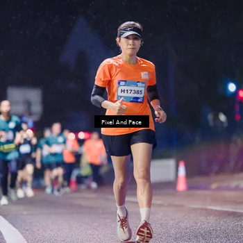 Runner Photo 7853281