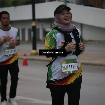 Runner Photo 7853285