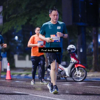 Runner Photo 7853316