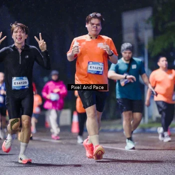 Runner Photo 7853331