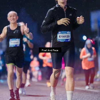 Runner Photo 7853373