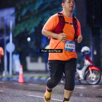 Runner Photo 7853390