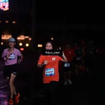 Runner Photo 7853402