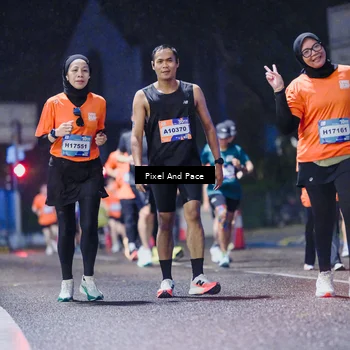 Runner Photo 7853493