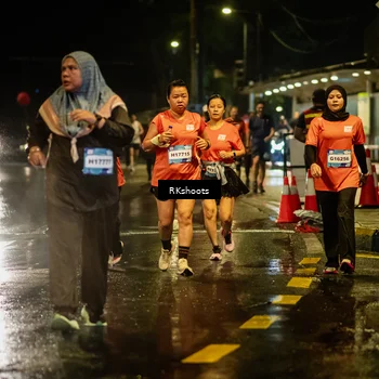Runner Photo 7853496