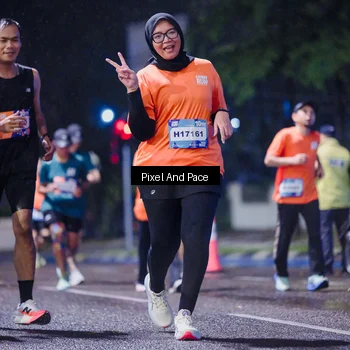 Runner Photo 7853502