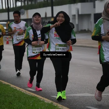 Runner Photo 7853623